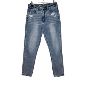 American Eagle distressed mom jeans 6